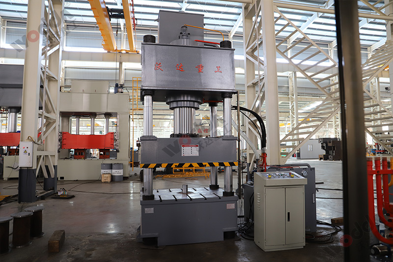 400噸四柱液壓機電磁閥安裝流程(附示意圖) 400噸四柱液壓機電磁閥安裝流程(附示意圖)