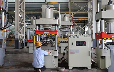 100噸(dūn)三梁四柱液(ye)壓機